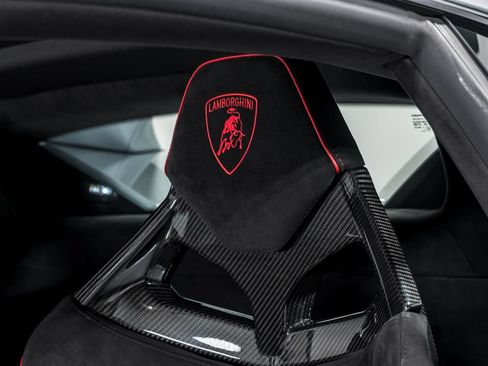 Used 2023 Lamborghini Huracan Tecnica RWD image 20