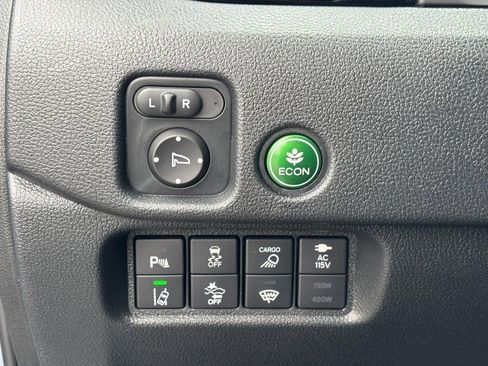 Used 2023 Honda Ridgeline Black Edition image 24