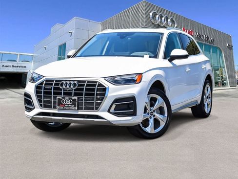 Used 2021 Audi Q5 2.0T Premium Plus w/ Premium Plus Package AWD/4WD image 1
