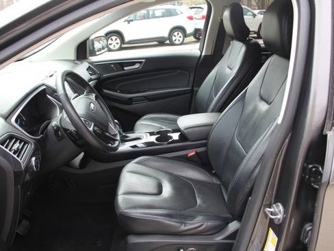 Used 2016 Ford Edge Titanium w/ Equipment Group 302A FWD image 16