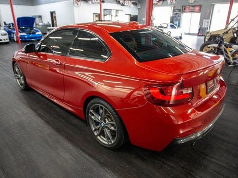 Used 2016 BMW M235i Coupe RWD image 3