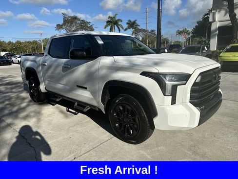 Used 2024 Toyota Tundra SR5 w/ SR5 Premium Package image 16