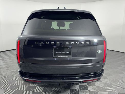 Used 2023 Land Rover Range Rover SE image 10
