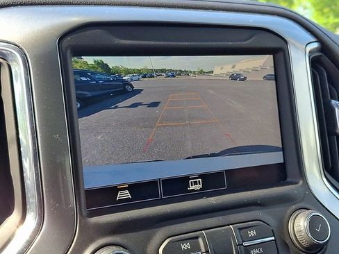 Used 2021 Chevrolet Silverado 1500 RST AWD/4WD image 17