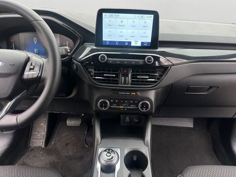 Used 2025 Ford Escape ST-Line AWD/4WD image 14