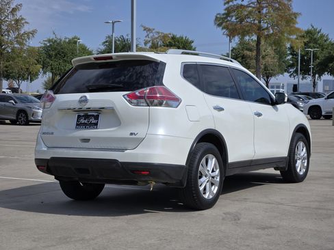 Used 2015 Nissan Rogue SV FWD image 5