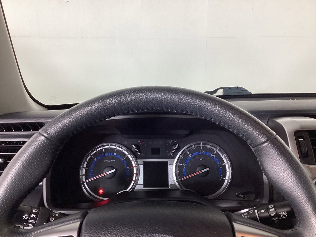 Used 2019 Toyota 4Runner Limited AWD/4WD image 13