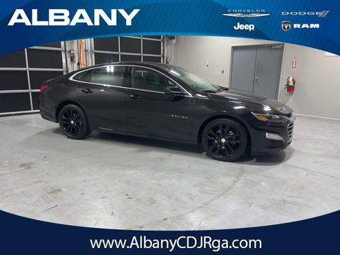 Used 2024 Chevrolet Malibu LT image 1