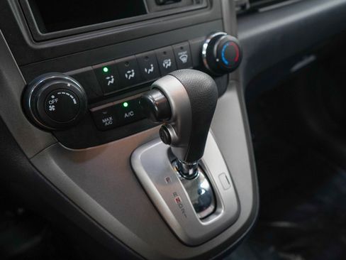 Used 2010 Honda CR-V LX image 19
