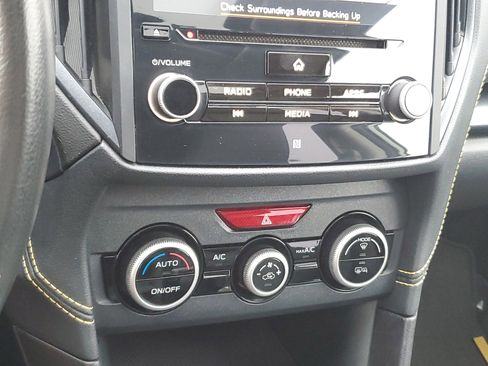 Used 2021 Subaru Crosstrek 2.5i Sport w/ Moonroof Package image 26