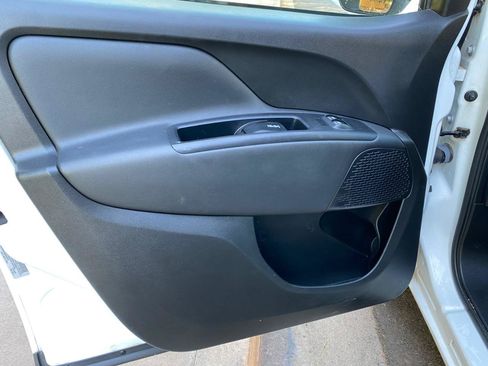 Used 2022 RAM ProMaster City Tradesman FWD image 16