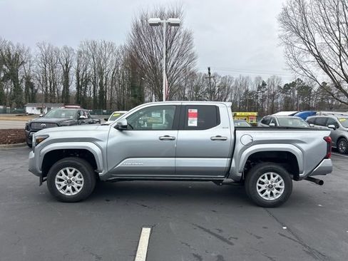 New 2026 Toyota Tacoma SR5 AWD/4WD image 10