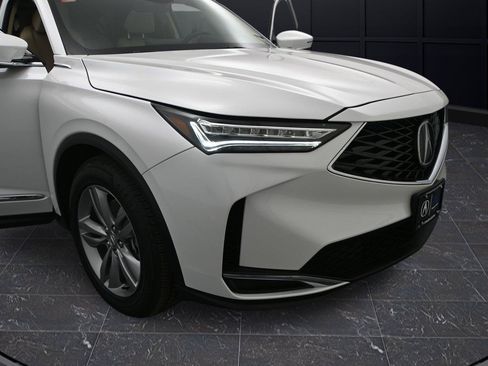 Certified 2025 Acura MDX SH-AWD image 17