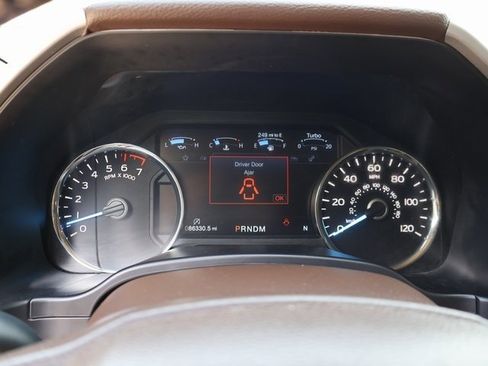 Certified 2019 Ford F150 Lariat w/ Equipment Group 502A Luxury image 30