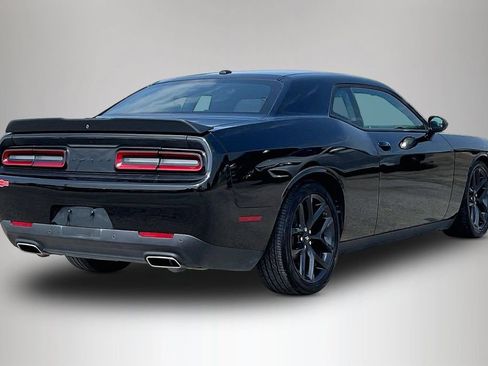 Used 2022 Dodge Challenger GT w/ Blacktop Package RWD image 5