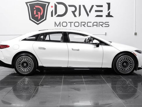 Used 2023 Mercedes-Benz EQS 580 4MATIC Sedan image 5