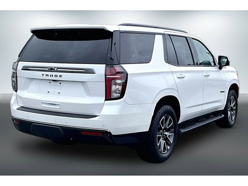 Used 2022 Chevrolet Tahoe Z71 w/ Luxury Package AWD/4WD image 6