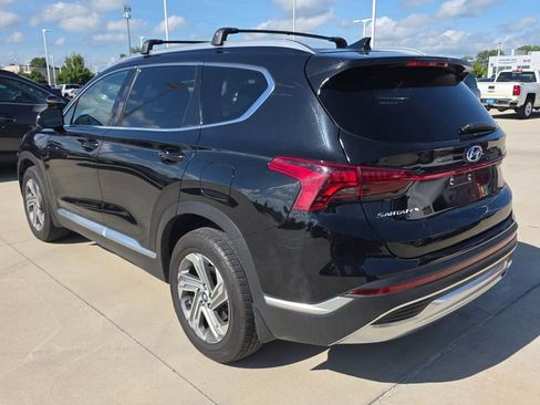 Used 2022 Hyundai Santa Fe SEL FWD image 3