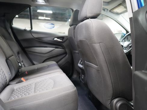Used 2020 Chevrolet Equinox LT FWD image 19