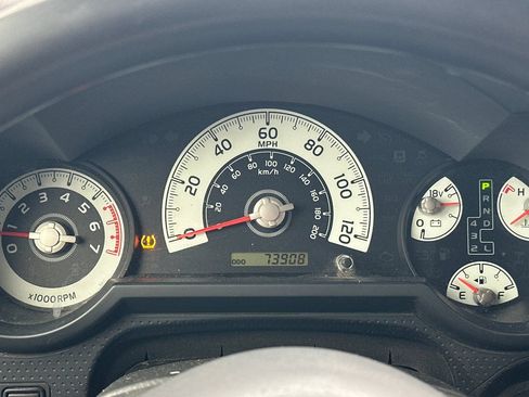 Used 2012 Toyota FJ Cruiser 4WD w/ Convenience Pkg image 20