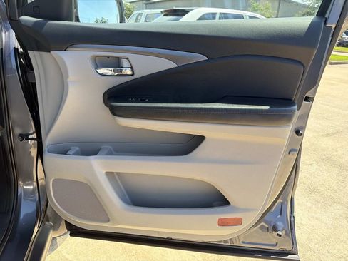 Used 2019 Honda Pilot EX image 14