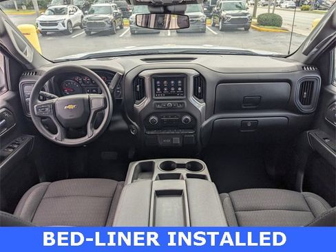 Used 2023 Chevrolet Silverado 1500 Custom image 9