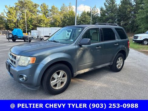 Used 2012 Ford Escape XLT FWD image 3