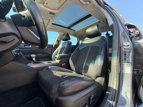 Used 2019 Kia Optima S w/ S Panoramic Sunroof Package image 26