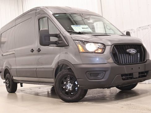 New 2026 Ford Transit 250 148 Medium Roof image 28