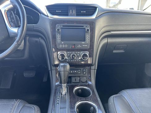 Used 2015 Chevrolet Traverse LTZ image 5