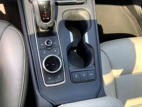 Used 2019 Cadillac XT4 Premium Luxury w/ Cold Weather Package FWD image 30