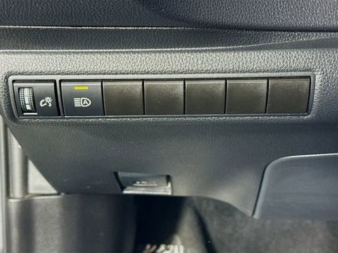 Certified 2024 Toyota Corolla LE image 10