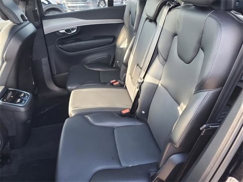 Used 2023 Volvo XC90 B5 Core w/ Protection Package Premier image 35