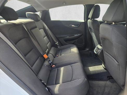 Used 2023 Chevrolet Malibu LT w/ LPO, Floor Liner Package image 17