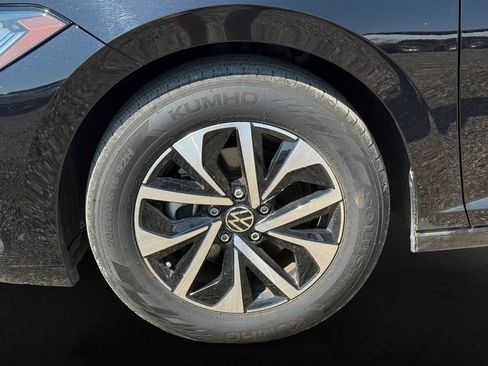 Used 2025 Volkswagen Jetta S FWD image 12