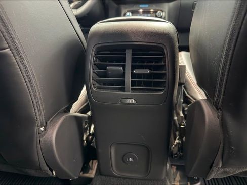 Used 2024 Ford Escape ST-Line w/ Tech Pack #1 AWD/4WD image 25