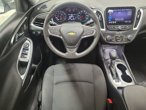 Used 2023 Chevrolet Malibu LS FWD image 16