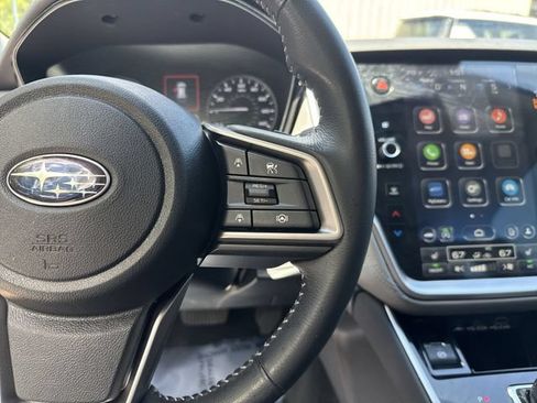 Used 2023 Subaru Outback Premium AWD/4WD image 18
