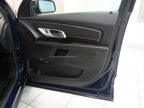 Used 2017 GMC Terrain SLE w/ Convenience Package image 13