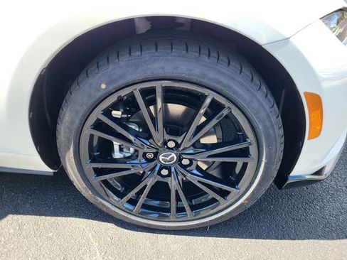 New 2026 MAZDA MX-5 Miata Club w/ Interior Package image 7