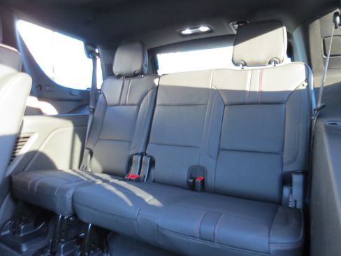 Used 2025 Chevrolet Tahoe RST w/ Comfort Package AWD/4WD image 13