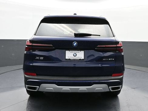 Used 2026 BMW X5 xDrive50e AWD/4WD image 6