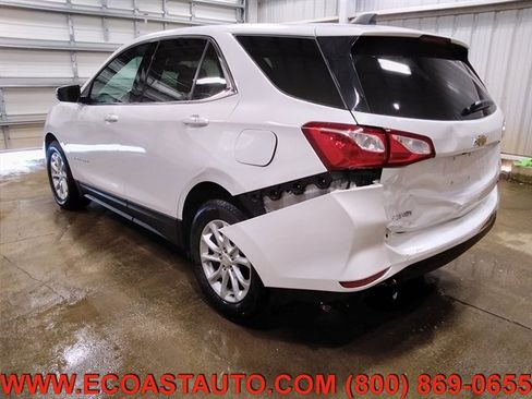 Used 2019 Chevrolet Equinox LT image 2
