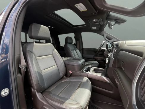 Used 2020 GMC Sierra 1500 Denali w/ Denali Ultimate Package AWD/4WD image 16