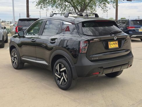 New 2026 Nissan Kicks SV FWD image 5