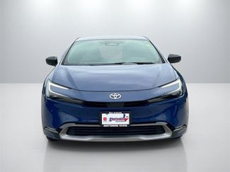 Used 2025 Toyota Prius Limited video 2