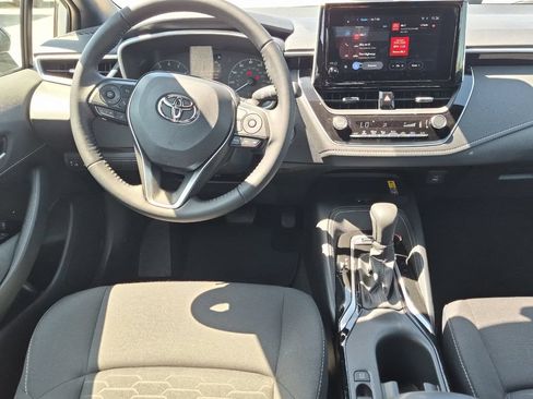 Used 2026 Toyota Corolla SE FWD image 14