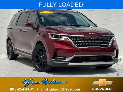 Used 2023 Kia Carnival SX Prestige FWD image 1