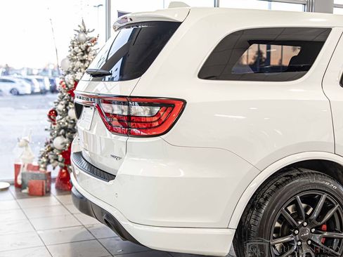 Used 2018 Dodge Durango SRT w/ Technology Group image 12