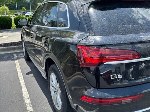 Used 2022 Audi Q5 2.0T Premium w/ Convenience Package AWD/4WD image 7